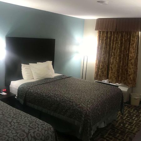 Days Inn & Suites By Wyndham Collierville Germantown Area Extérieur photo
