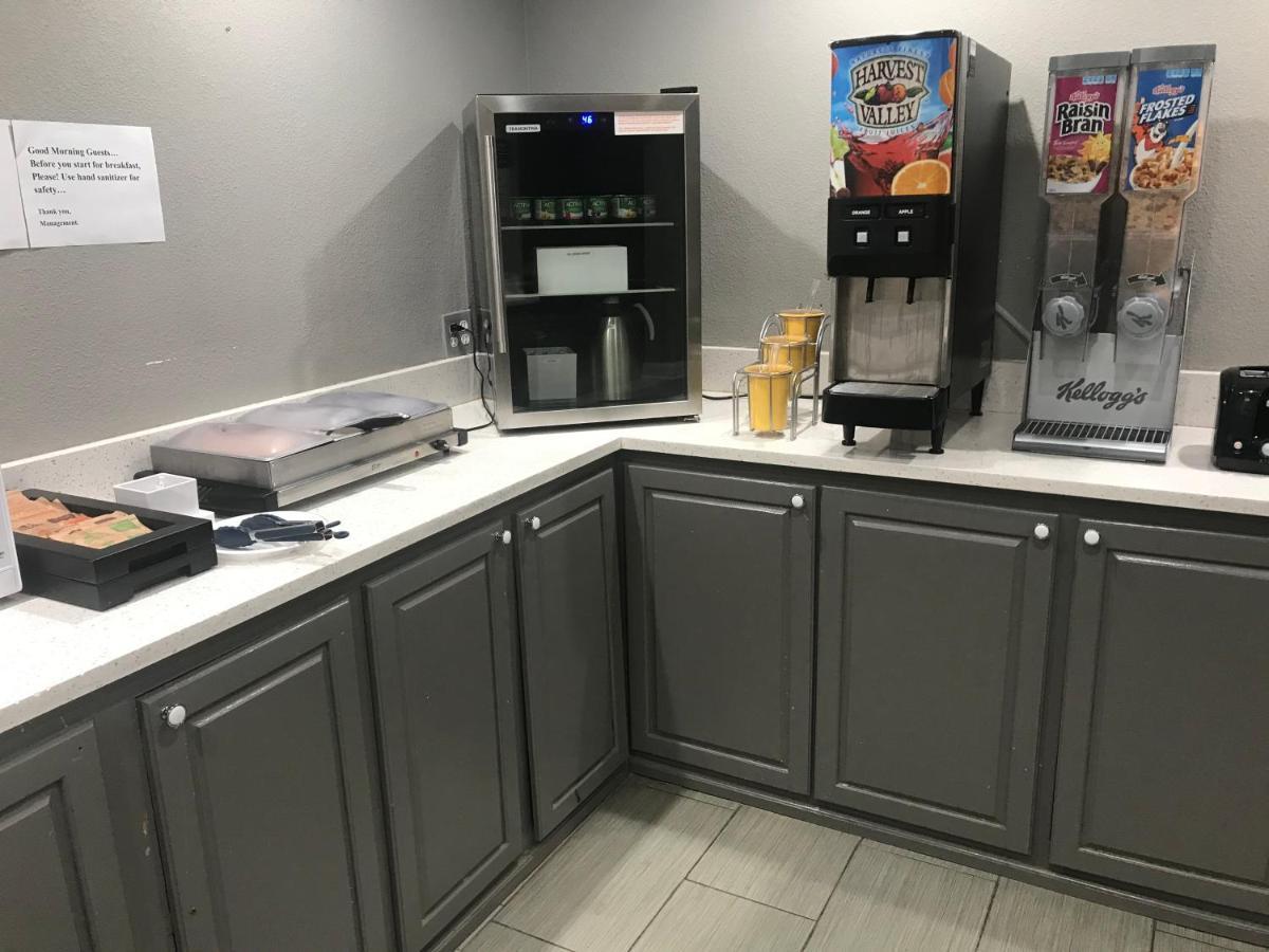 Days Inn & Suites By Wyndham Collierville Germantown Area Extérieur photo