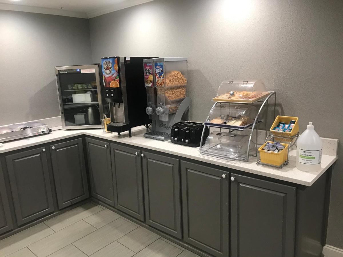 Days Inn & Suites By Wyndham Collierville Germantown Area Extérieur photo