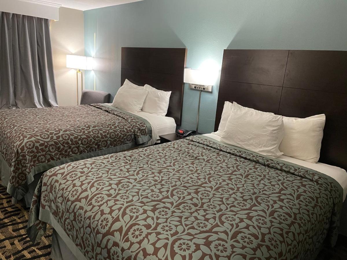 Days Inn & Suites By Wyndham Collierville Germantown Area Extérieur photo