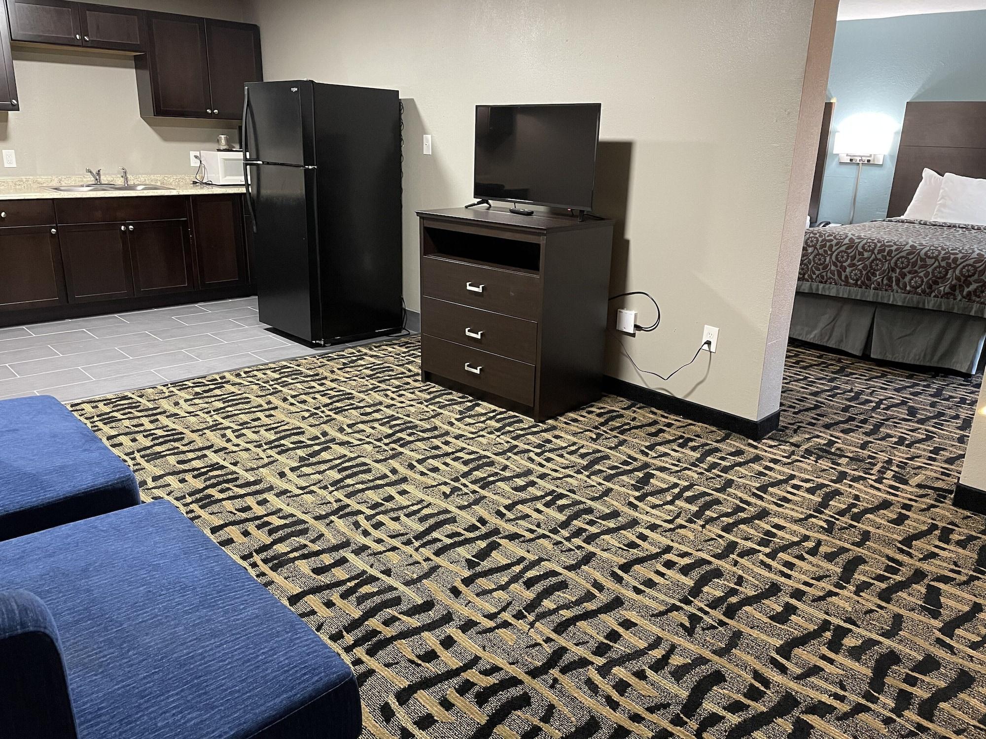 Days Inn & Suites By Wyndham Collierville Germantown Area Extérieur photo