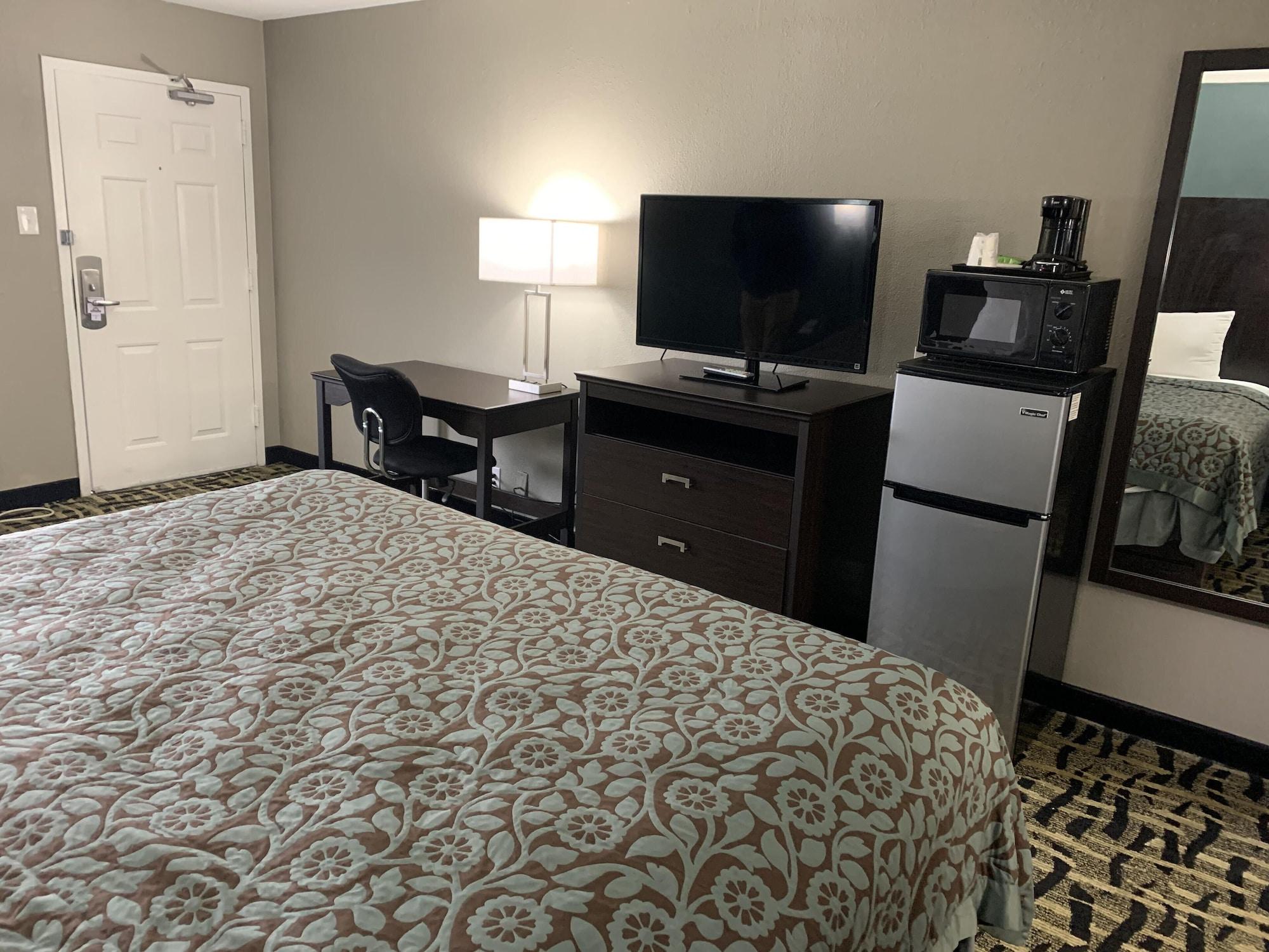 Days Inn & Suites By Wyndham Collierville Germantown Area Extérieur photo