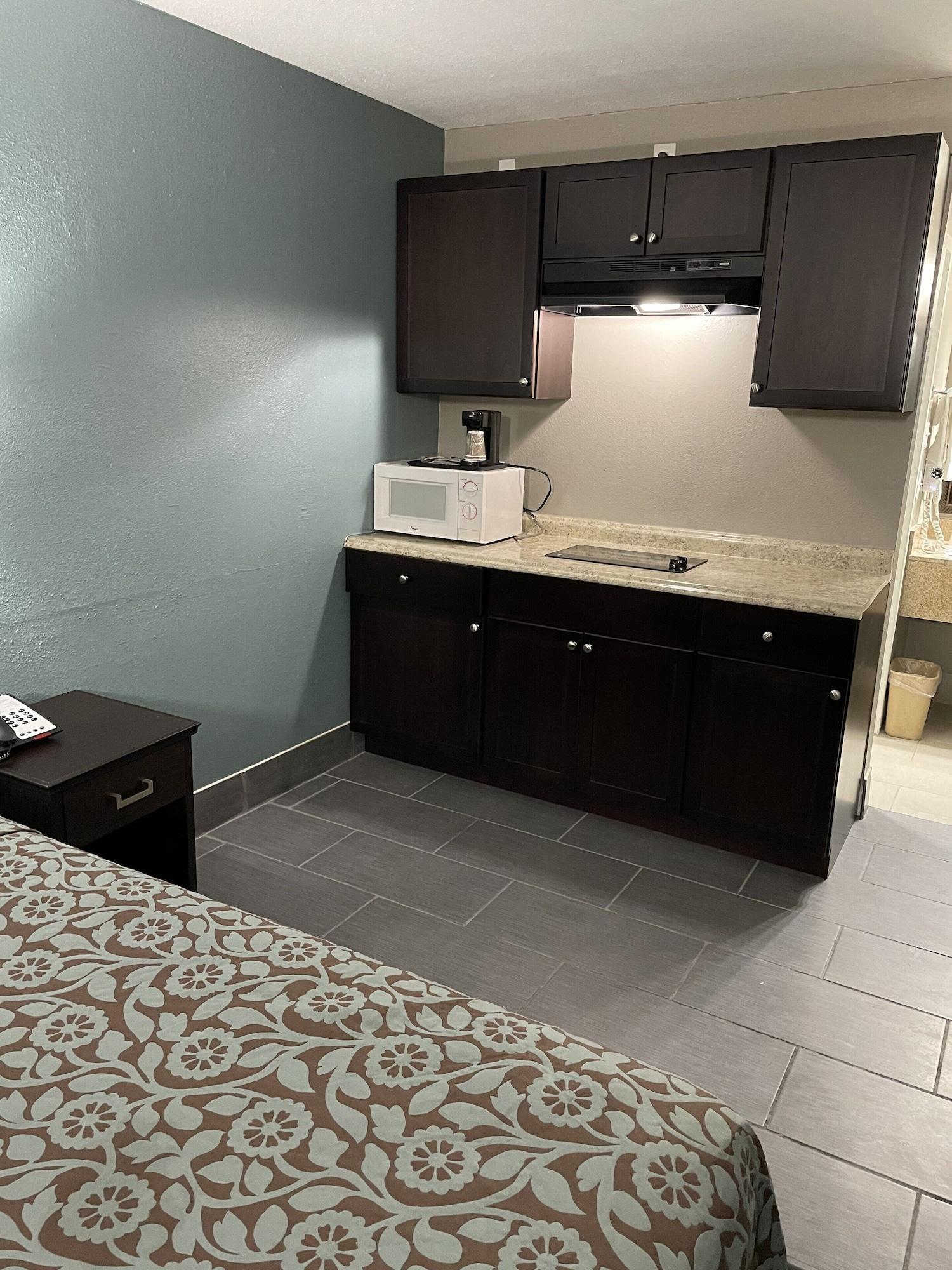 Days Inn & Suites By Wyndham Collierville Germantown Area Extérieur photo
