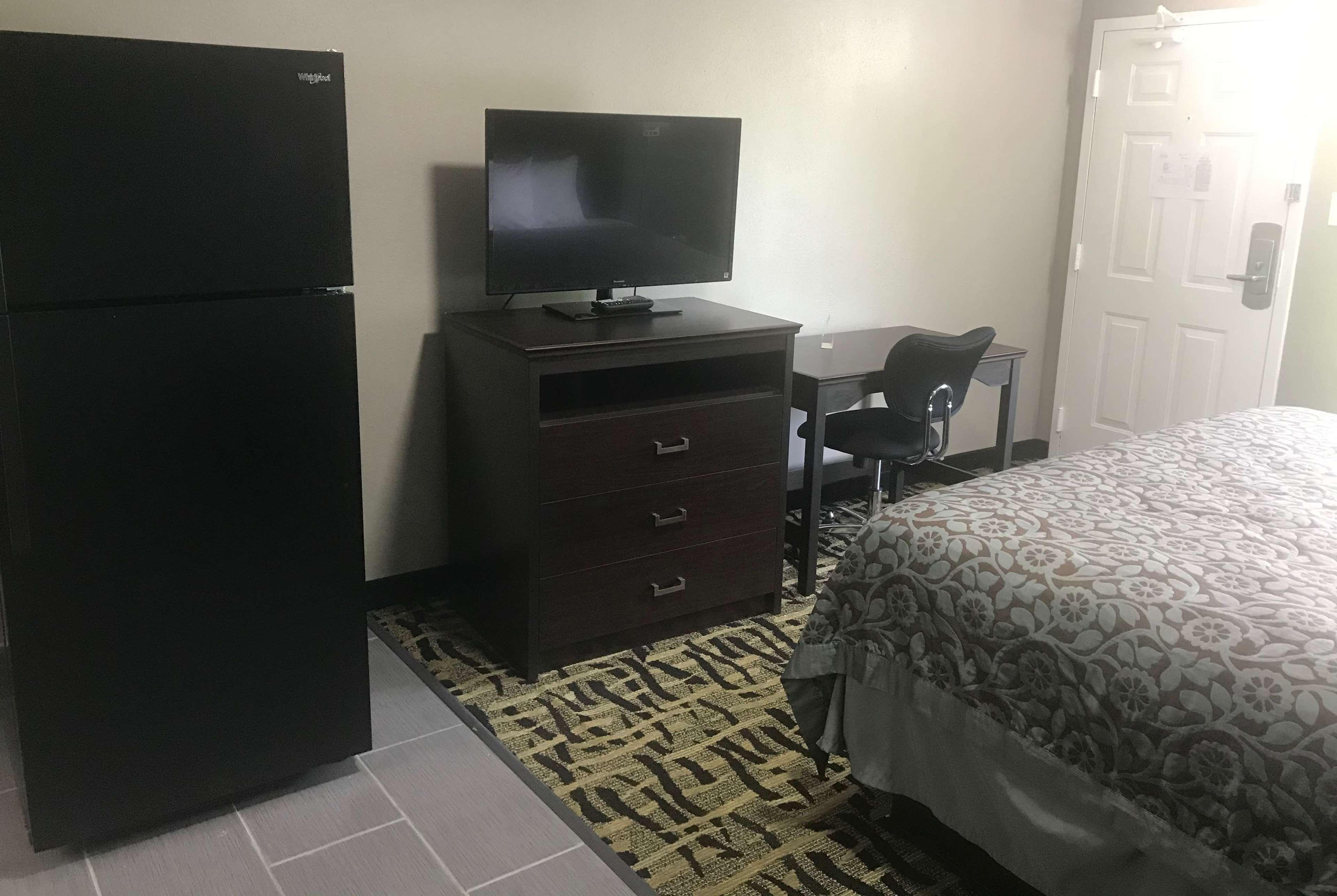 Days Inn & Suites By Wyndham Collierville Germantown Area Extérieur photo